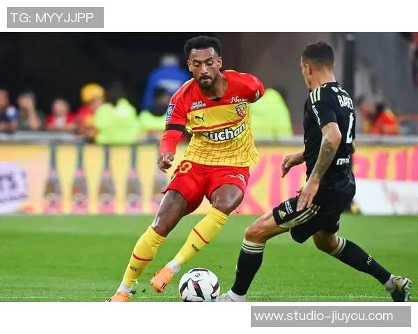 莱塞比耶主场迎战朗斯两队争夺关键积分的精彩对决