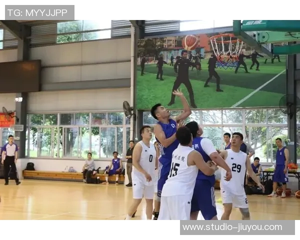 鹿邑明星篮球队奋勇争先展现青春风采引领地方体育新风尚 鹿邑明星篮球队奋勇争先展现青春风采引领地方体育新风尚